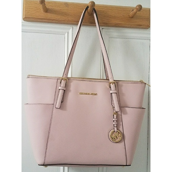 Michael Kors Jet Set Top-Zip Saffiano Leather - Picture 2 of 6